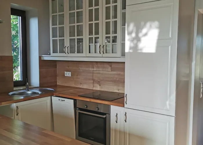 Przestronne Mieszkanie 9 Z Parkingiem