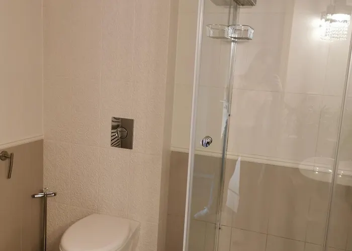 Przestronne Mieszkanie 9 Z Parkingiem